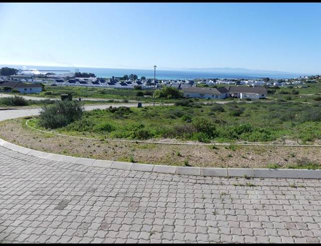 LAND FOR SALE IN HARBOUR LIGHTS